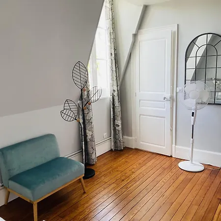 La By Michel Gonet 4*