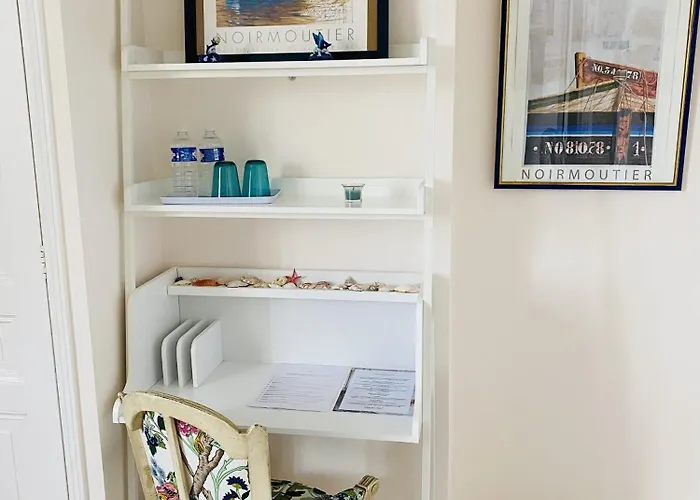 Bed & Breakfast La By Michel Gonet