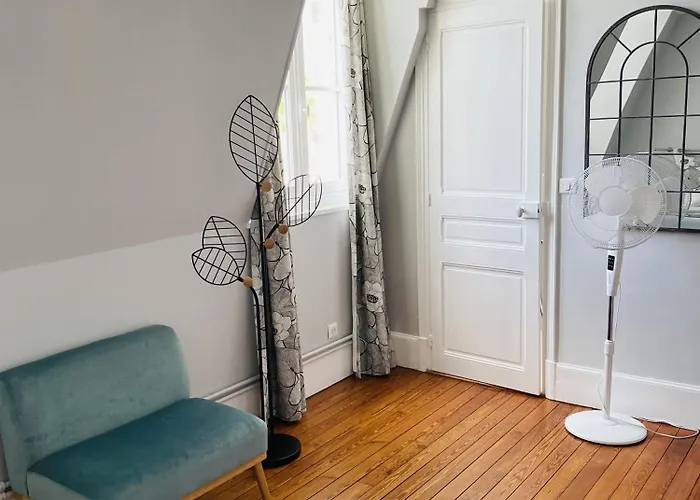 La By Michel Gonet 4*